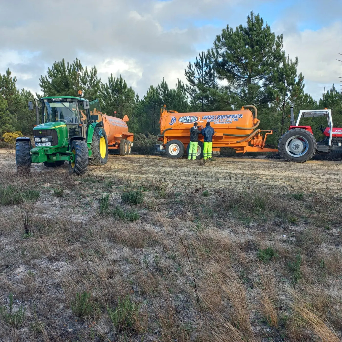 Equipamentos de apoio operacional no terreno
